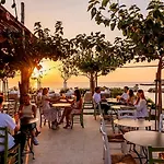 Villa Dream Escape To Agios Georgios, Peyia *