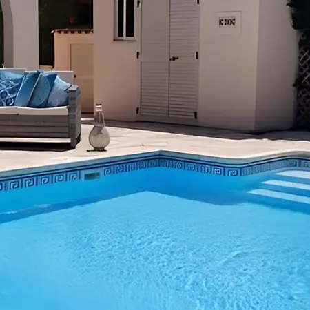 Dream Escape To Agios Georgios, Peyia パ フォス