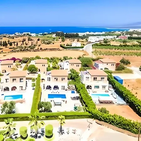 Dream Escape To Agios Georgios, Peyia パ フォス