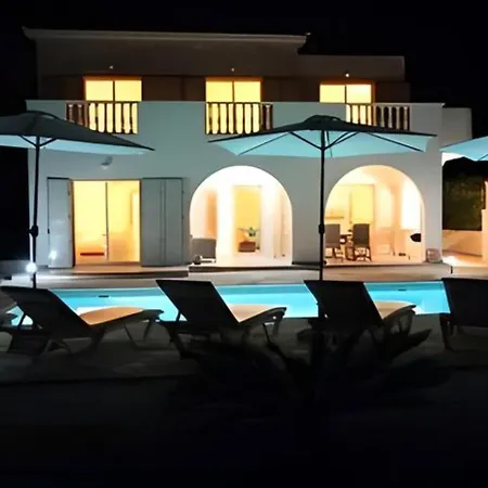 Dream Escape To Agios Georgios, Peyia פאפוס